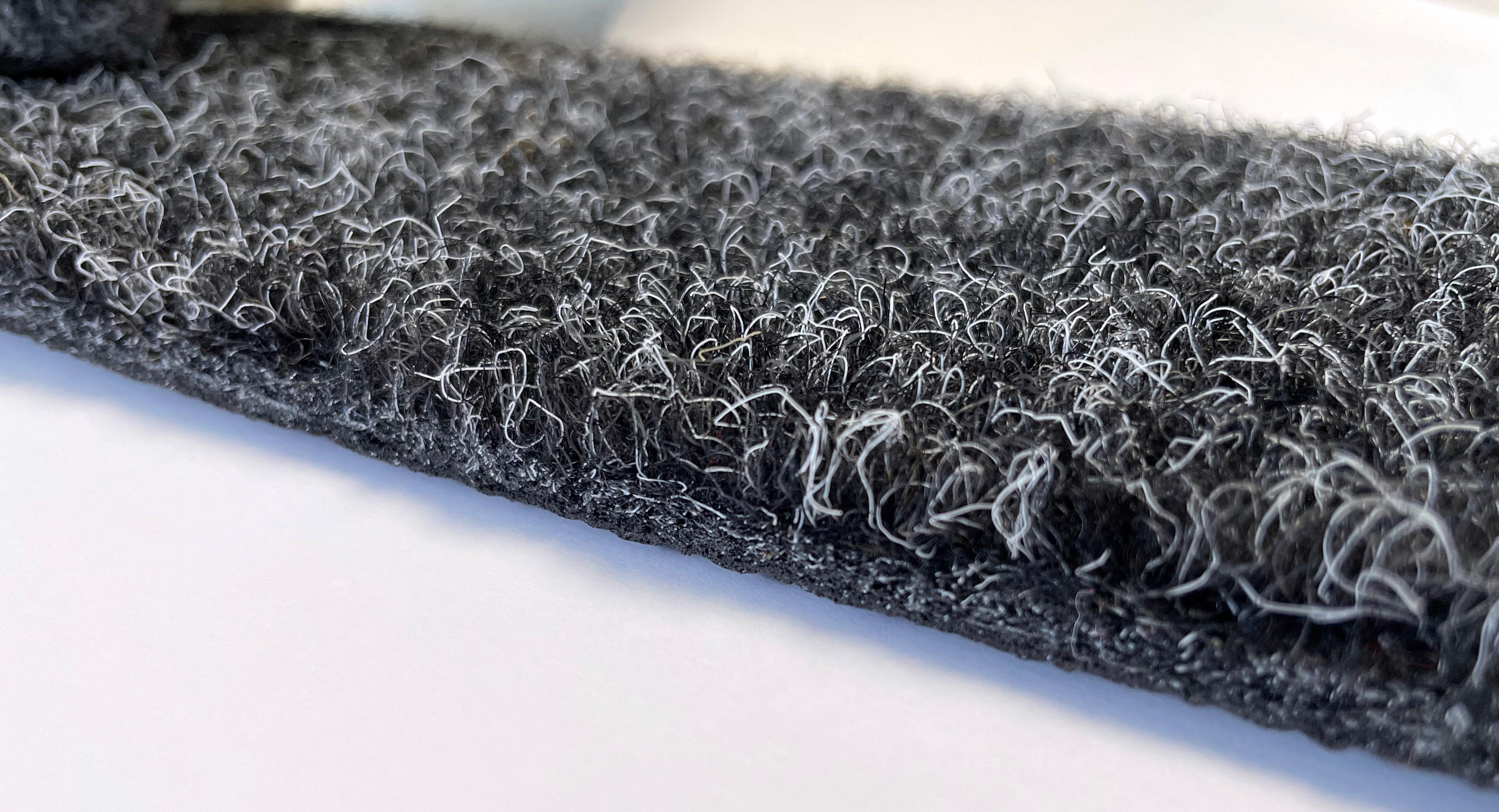 TAPIS D'ENTREE GRATTANT ET ABSORBANT