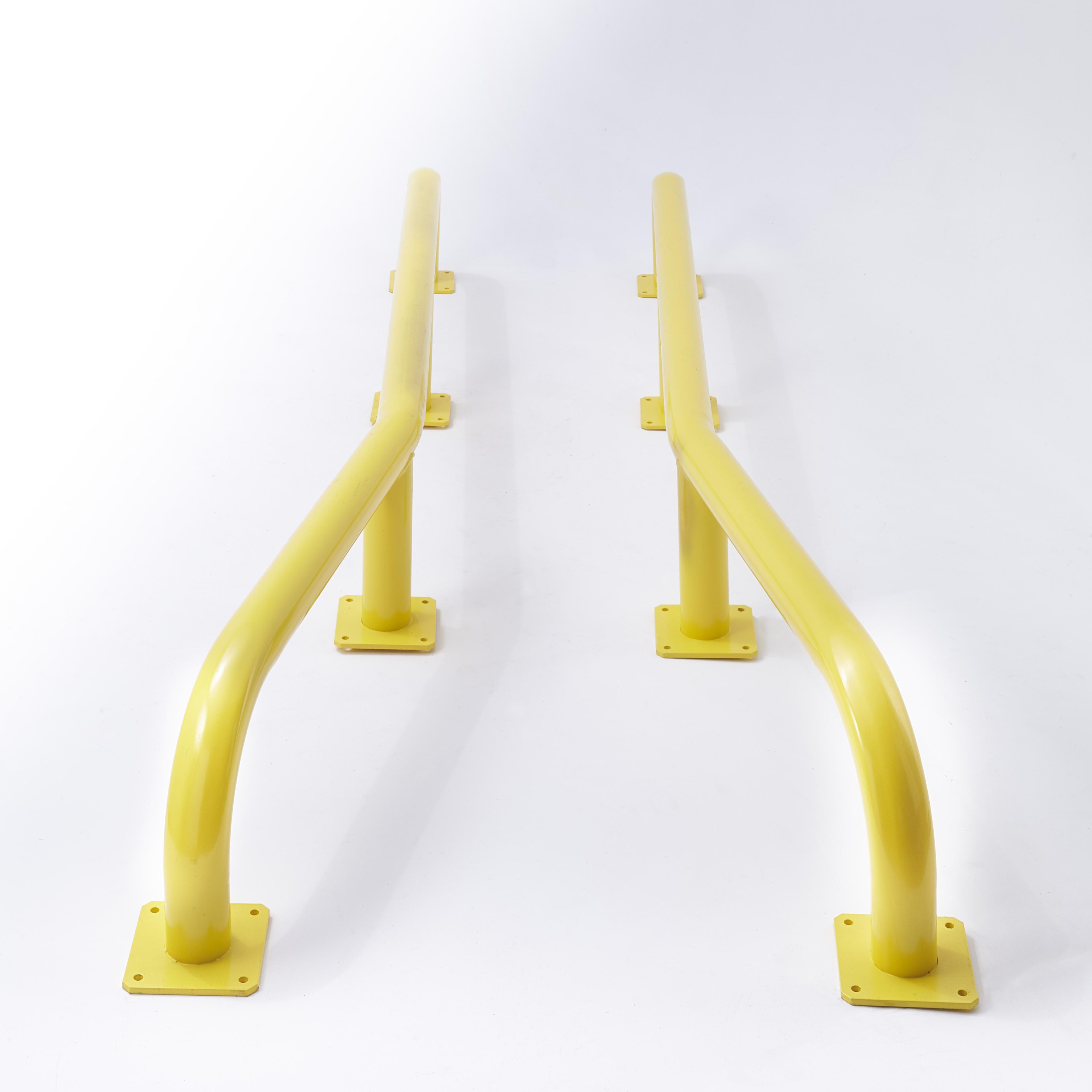 LOT DE 2 GUIDES ROUE DE CAMION