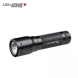 LAMPE TORCHE P7 4 COULEURS